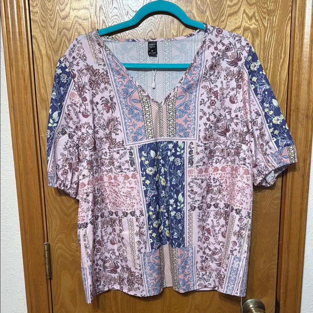 Pink V-Neck Short Sleeve Blouse